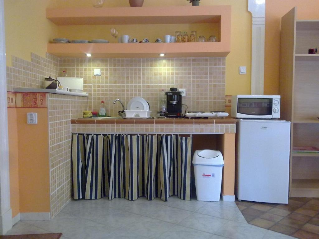 Central Apartman Gyula Phòng bức ảnh